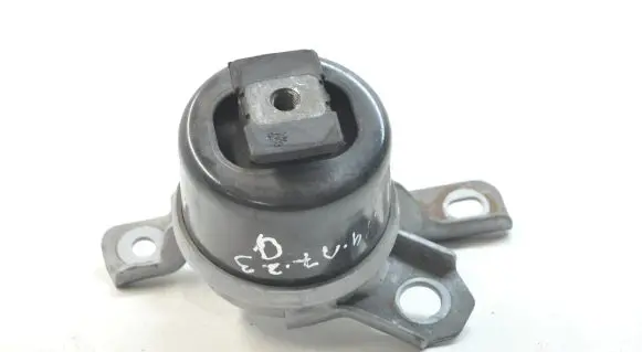 Volvo XC60 Engine mount bracket 8G9N6F012BB
