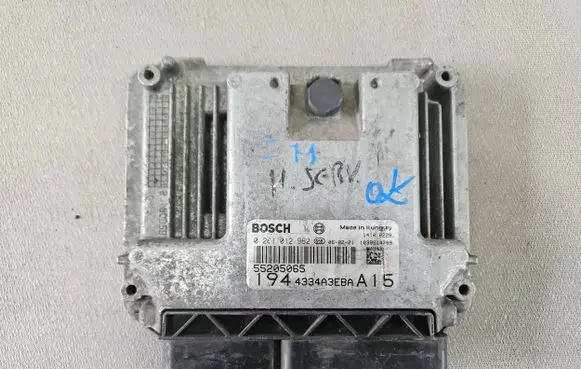 Fiat Croma Engine control unit/module 0281012962 55205065 4334A3EBA
