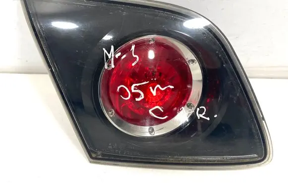 Mazda 3 I Tailgate rear/tail lights P2913 0641