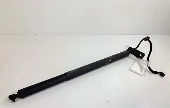 Alfa Romeo Stelvio Shock absorber/damper mounting bracket 505603960