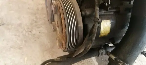 Ford Mondeo Mk III Air conditioning (A/C) compressor (pump)