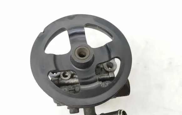 Toyota Avensis T250 Power steering pump U4L23780 52030