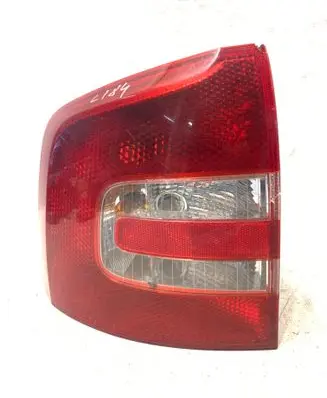 Skoda Octavia Mk2 (1Z) Rear/tail lights 1Z9945095