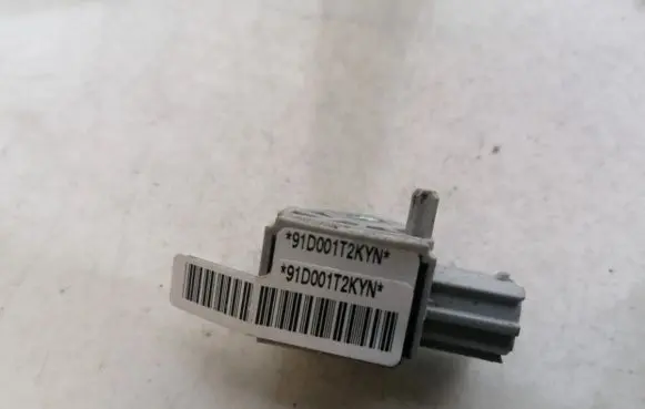 Hyundai i20 (PB PBT) Airbag deployment crash/impact sensor 959200X000 95920-0X000