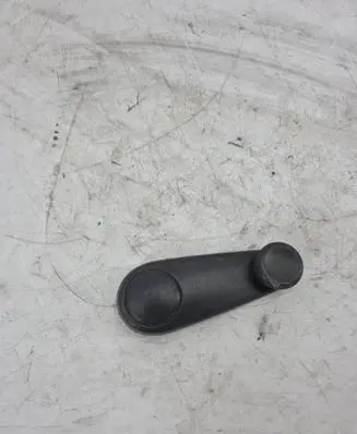 Mitsubishi Pajero Rear door window winding handle