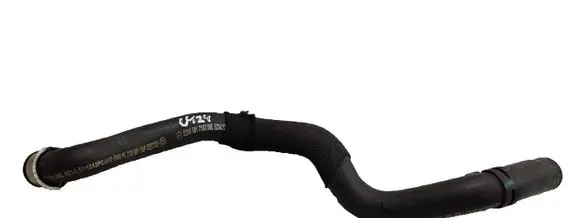 Mercedes-Benz E W212 Engine coolant pipe/hose A2045017182