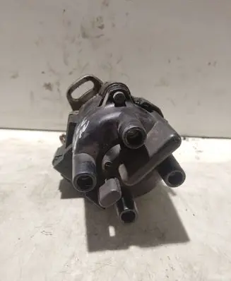 Mazda 323 Spark distributor T2T60371