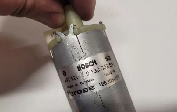 Jaguar S-Type Seat adjustment motor 013000531 198396103