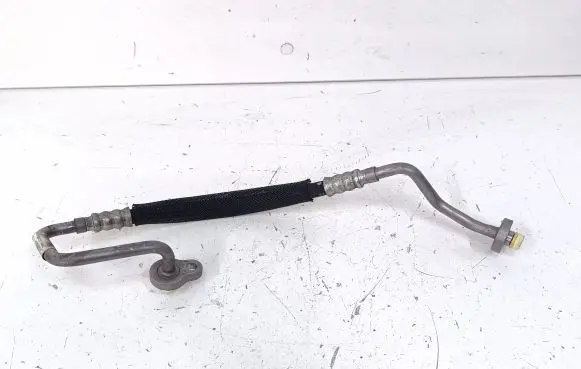 Volvo XC60 Air conditioning (A/C) pipe/hose 31332531
