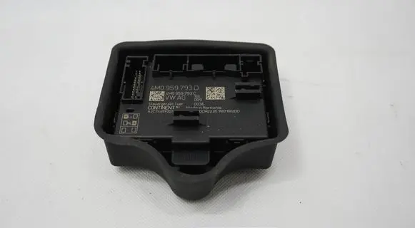 Audi A4 S4 B9 8W Door control unit/module 4M0959793D