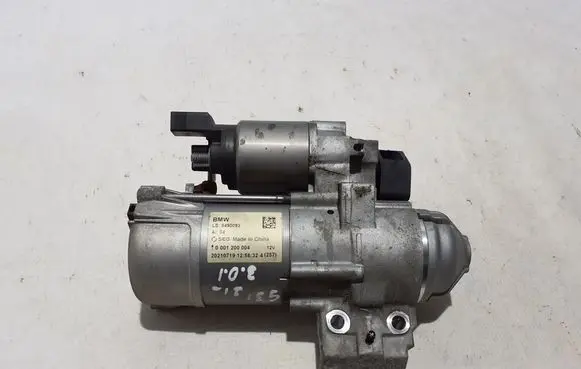BMW 5 G30 G31 G38 Starter motor 8490093