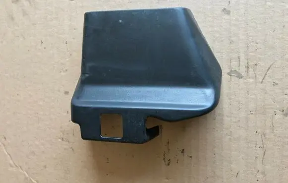Steering wheel column trim