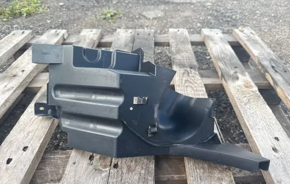 Opel Vivaro Intercooler air guide/duct channel 93854400 8200414163