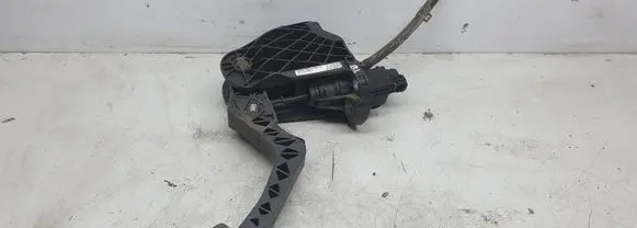Clutch pedal