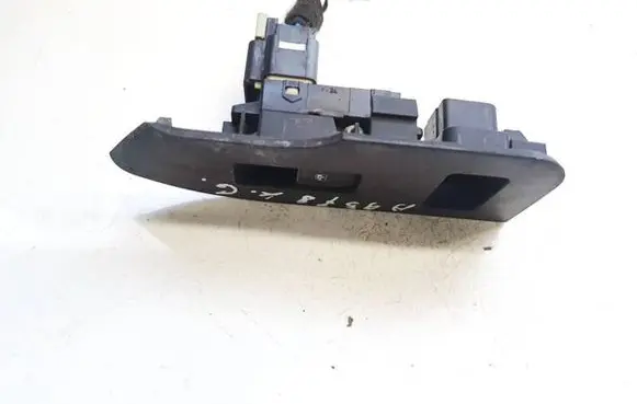 Chevrolet Captiva Electric window control switch 299111751