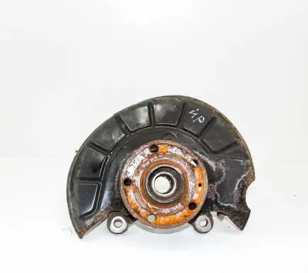 Volkswagen Touran I Front wheel hub