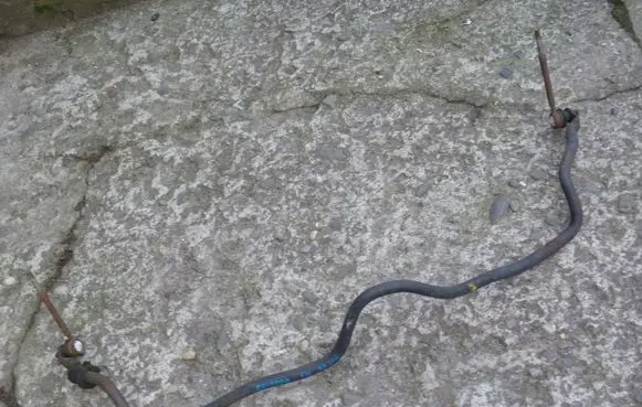 Nissan Primera Front anti-roll bar/sway bar