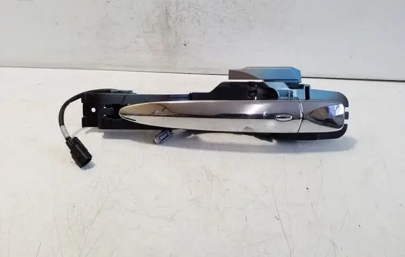 Nissan Leaf I (ZE0) Front door exterior handle