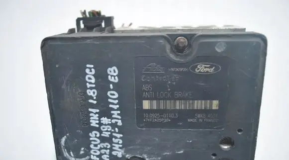 Ford Focus ABS Pump 2M512M110EB