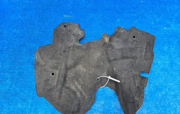 BMW 1 F20 F21 Heat shield in engine bay 8514329