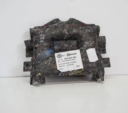 Volkswagen PASSAT B8 Other interior part 3G5863309