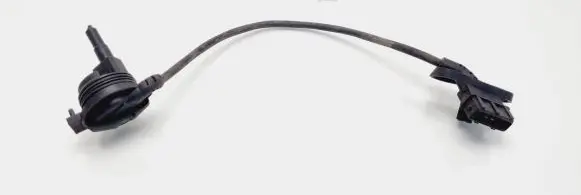 Volkswagen PASSAT B5 Reversing light switch sensor 012919823F