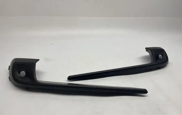 Porsche Cayenne (9Y0 9Y3) Front bumper splitter molding 9Y0807823