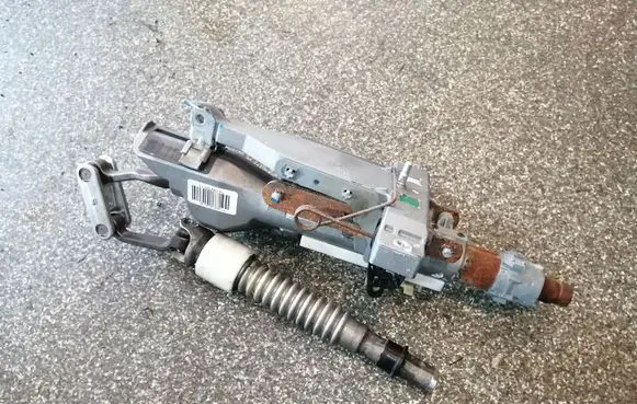 Steering wheel axle set