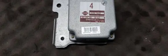 Nissan X-Trail T30 Torque split ecu control unit/module 41650EQ070