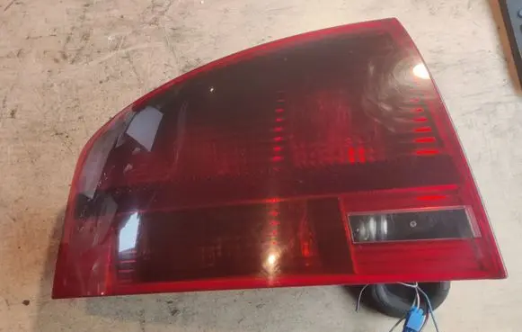 Audi A4 S4 B7 8E 8H Rear/tail lights L965069
