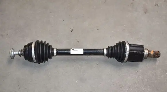 BMW X3 G01 Front driveshaft 8687781
