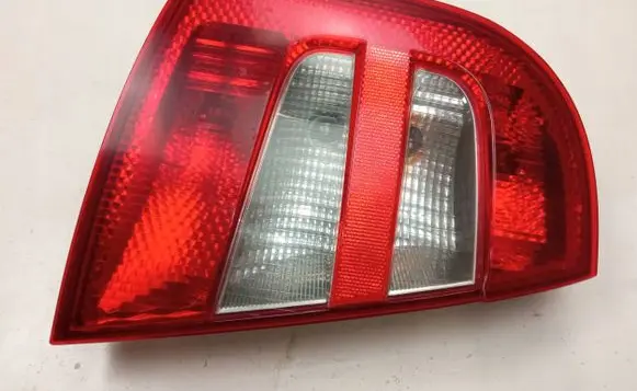 Skoda Fabia Mk1 (6Y) Rear/tail lights