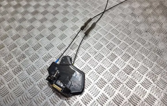 Toyota Corolla Verso E121 Rear door lock PBTABSGF15