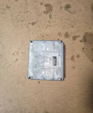 Toyota Corolla Verso E121 Engine control unit/module 896610F010