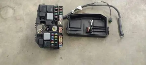 Jaguar X-Type Fuse box set 1S7T14A481AA C2S22159