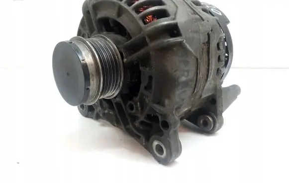 Volkswagen PASSAT B5 Generator/alternator 028903031