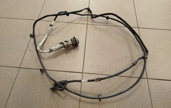 Jaguar F-Pace AdBlue supply pipe HK835J249CC FX23189E3AA