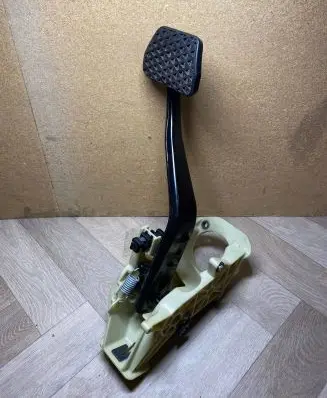 BMW 5 F10 F11 Brake pedal 6782665 35116782665 1160421