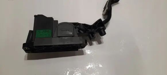 Audi TT Mk1 Accelerator throttle pedal 8N2721503C