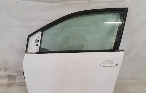 Volkswagen Up Front door