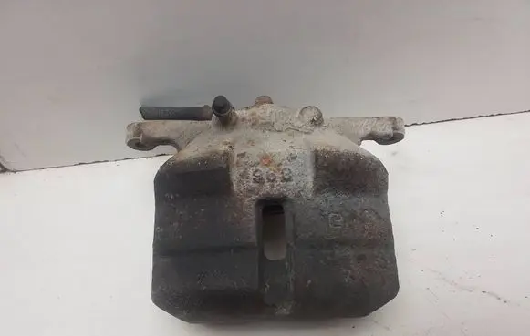 Nissan X-Trail T31 Front brake caliper