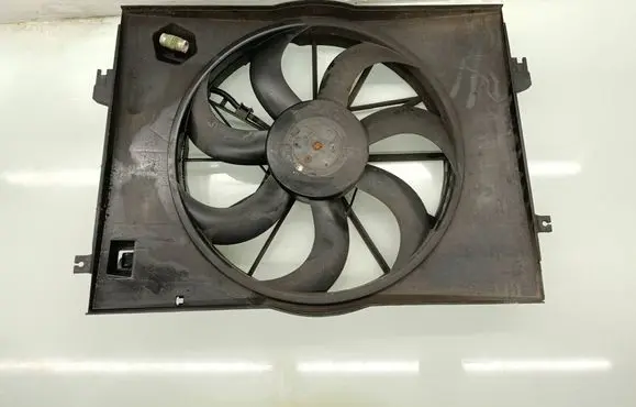 Hyundai Tucson JM Electric radiator cooling fan 