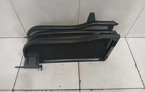 Aston Martin DB9 Rubber seal front coupe door window 6G43L613G24AA
