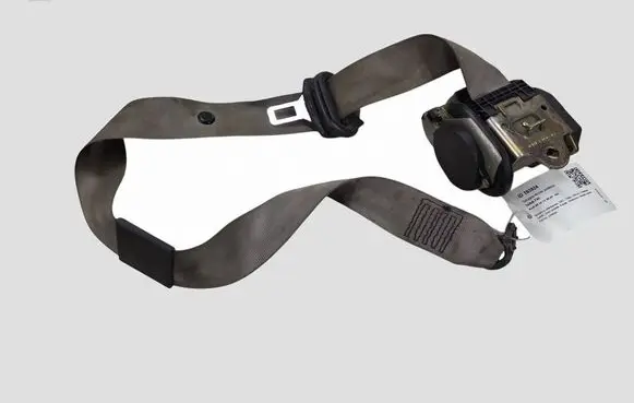 Audi A6 S6 C5 4B Front seatbelt 4B0857705A 040240 600702004A