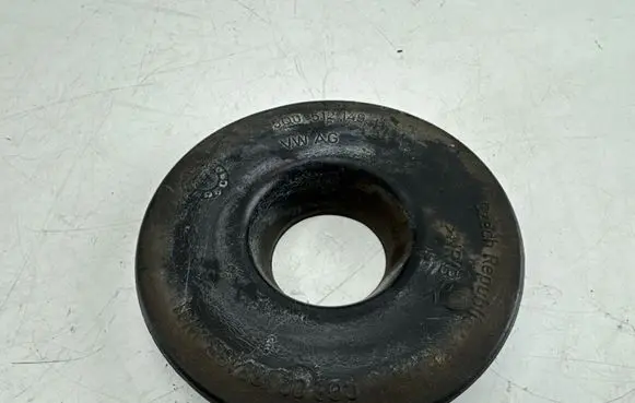 Audi A3 S3 8V Rear coil spring rubber mount 5Q0512149