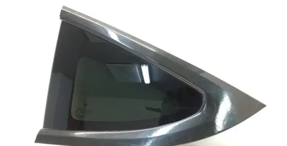 Tesla Model X Rear side window 43R004553 E000214