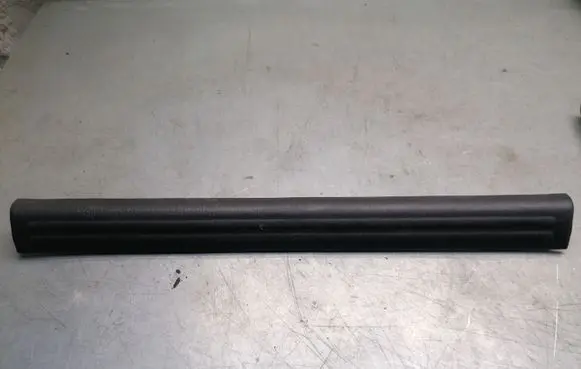 Chrysler 300M Front sill trim cover OLL72TRM