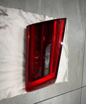 BMW 5 G30 G31 Tailgate rear/tail lights 63217376475
