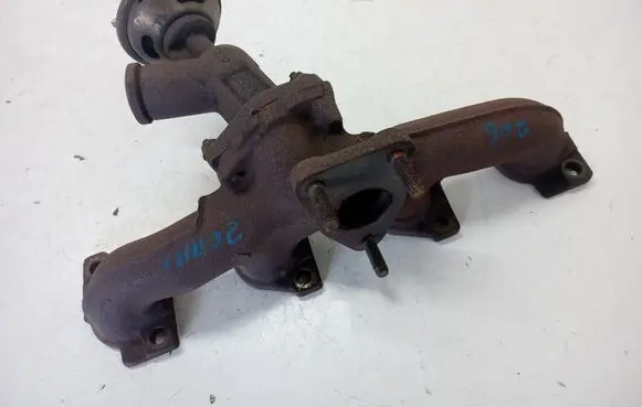 Peugeot 206+ Exhaust manifold