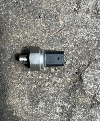 Ford Focus Fuel pressure sensor BU5A9F972BA